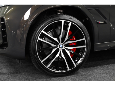 BMW X6 M60 i X-DRIVE