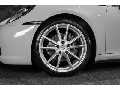 Porsche 992 .1 Carrera Coupé PDK
