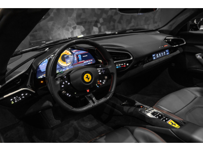 Ferrari 296 GTS NERO DS 1250 V6 BI-TURBO