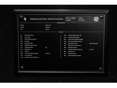 Ferrari 296 GTS NERO DS 1250 V6 BI-TURBO