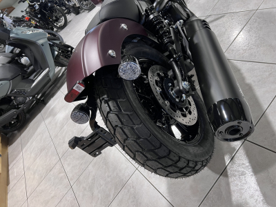 Indian Scout Bobber Maroon Metallic Smoke