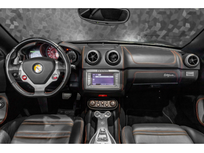 Ferrari California 4.3 V8 - NERO DAYTONA