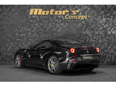 Ferrari California 4.3 V8 - NERO DAYTONA