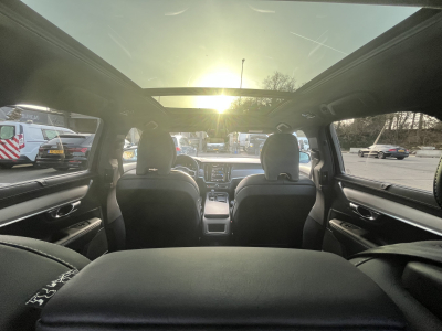 Volvo V90 B4 D 4x4 Geartronic R-Design Pano