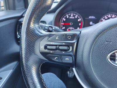 Kia Rio 1.0 T-GDI GT-LINE CLIM SIEGES + VOLANT CHAUFF CARPLAY