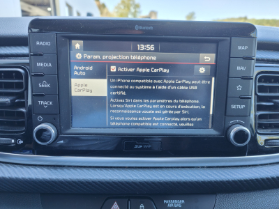 Kia Rio 1.0 T-GDI GT-LINE CLIM SIEGES + VOLANT CHAUFF CARPLAY