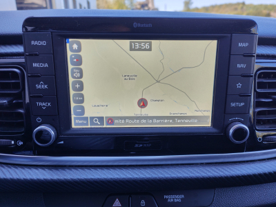 Kia Rio 1.0 T-GDI GT-LINE CLIM SIEGES + VOLANT CHAUFF CARPLAY