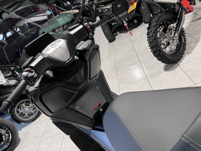 Voge SR4 R MAX