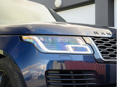 Land-Rover Range Rover P400E Hybrid VOGUE