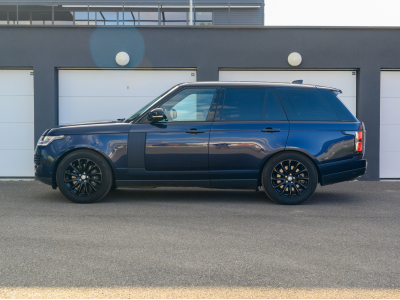 Land-Rover Range Rover P400E Hybrid VOGUE