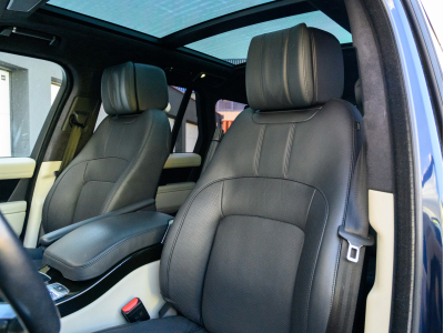 Land-Rover Range Rover P400E Hybrid VOGUE
