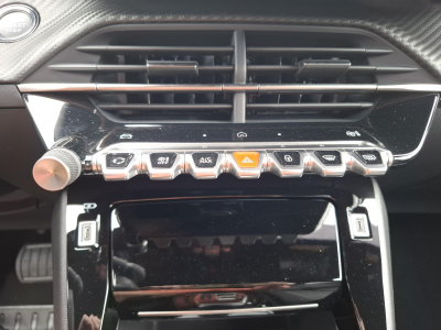 Peugeot 2008 1.2 Hybrid 145 Allure e-DCS6