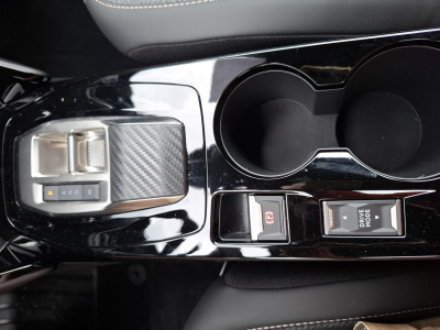 Peugeot 2008 1.2 Hybrid 145 Allure e-DCS6