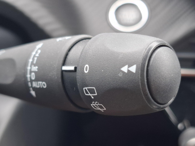 Peugeot 2008 1.2 Hybrid 145 Allure e-DCS6
