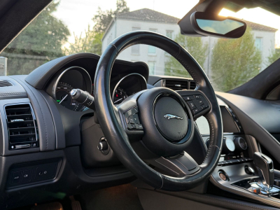 Jaguar F-Type F-TYPE Coupe S