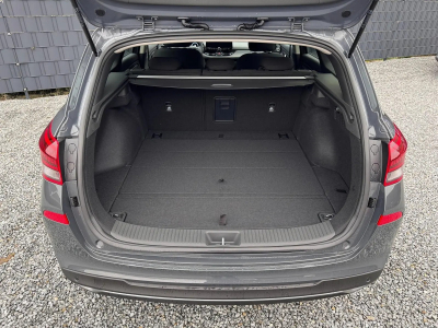 Hyundai i30 1.5 T-GDI 140 DCT Trend +