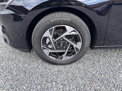 Hyundai i30 1.5 T-GDI 140 DCT Trend +