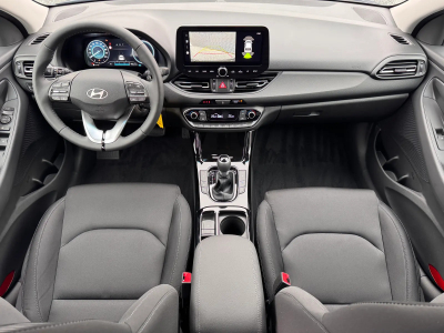 Hyundai i30 1.5 T-GDI 140 DCT Trend +