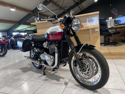 Triumph Bonneville T120 1200 cc