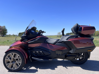 Can-Am Spyder RT SEA TO SKY