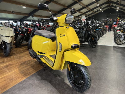 Lambretta V-125 Special