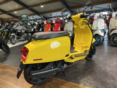 Lambretta V-125 Special
