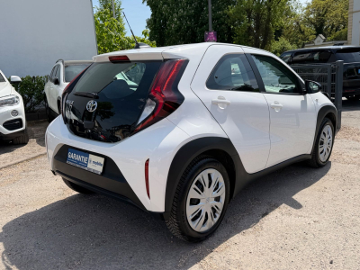 Toyota Aygo X Play/ Kamera / Klima /