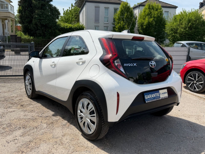 Toyota Aygo X Play/ Kamera / Klima /