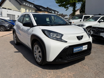 Toyota Aygo X Play/ Kamera / Klima /