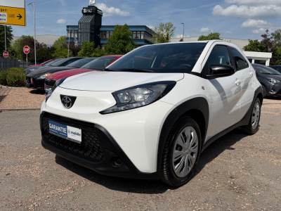 Toyota Aygo X Play/ Kamera / Klima /