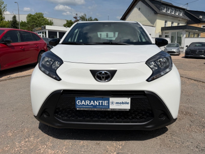 Toyota Aygo X Play/ Kamera / Klima /