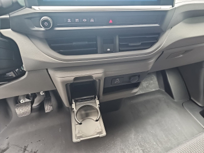 Volkswagen Transporter 2.0 TDI DSG 170 L2H1