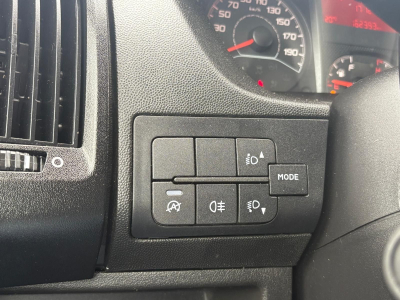 Peugeot  Boxer Kasten Hochraum 330 L2H3 BlueHD/EURO6