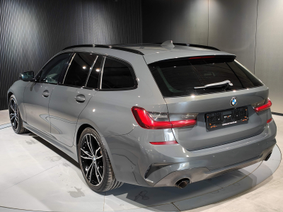 BMW 318 318D TOURING PACK M GPS CAMERA CARPLAY TOIT PANO OUVRANT