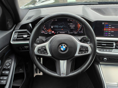 BMW 318 318D TOURING PACK M GPS CAMERA CARPLAY TOIT PANO OUVRANT