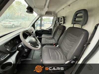 Iveco Daily 35S15 145cv L2H2   Attelage 3.5t