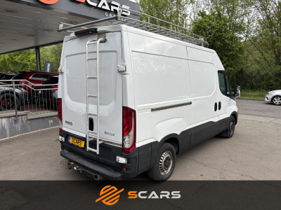 Iveco Daily 35S15 145cv L2H2   Attelage 3.5t