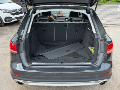Audi A4 Allroad quattro 45 TFSI 180 KW / Pano /