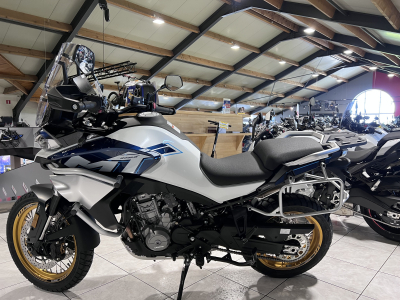 CF Moto 800 MT EXPLORER
