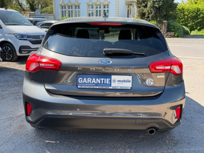 Ford Focus Lim. Titanium/1.HAND/65000KM/