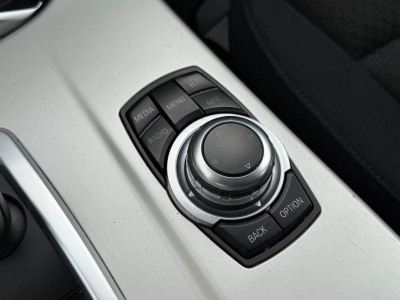BMW X3 xDrive 30 d Advantage 258PS