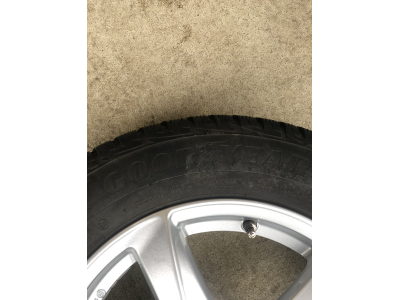 Jantes alu + Pneus hiver 16
