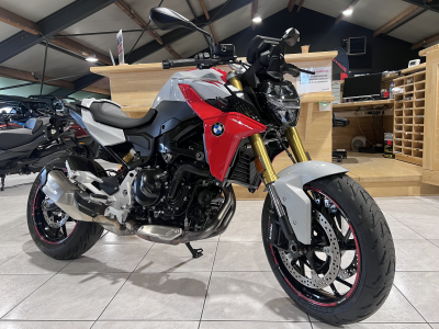 BMW F 900 R 