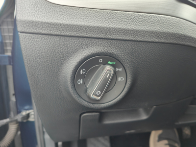 Skoda Superb 1.6 TDI DSG CARPLAY TOIT OUVRANT CAMERA CUIR SIEGES CHAUFF