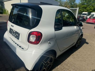 Smart Fortwo SMART FORTWO EQ COUPE 22kw BLUETOOTH LED AUTOMATIK