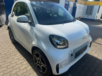 Smart Fortwo SMART FORTWO EQ COUPE 22kw BLUETOOTH LED AUTOMATIK