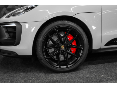 Porsche Macan III GTS