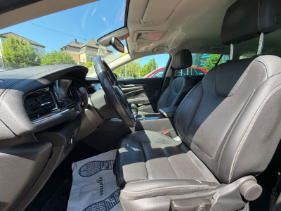 Opel Insignia B Sports Tourer Dynamic/Head UP/LEDER