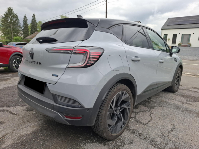 Renault Captur Esprit Alpine Full Hybrid E-Tech