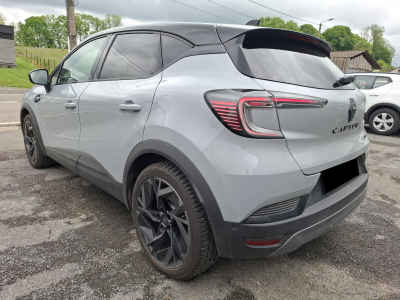 Renault Captur Esprit Alpine Full Hybrid E-Tech